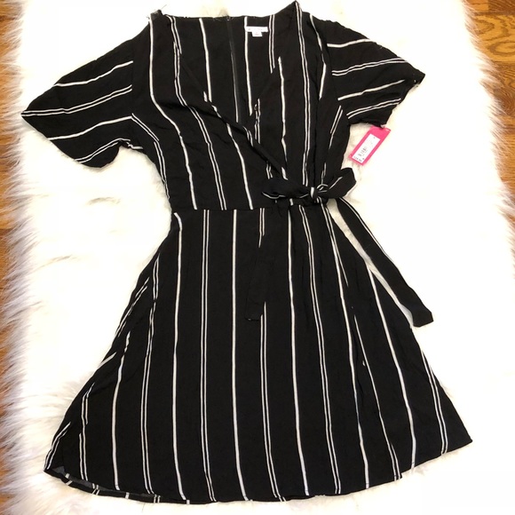 Xhilaration Dresses & Skirts - NWT Black & White Striped Dress